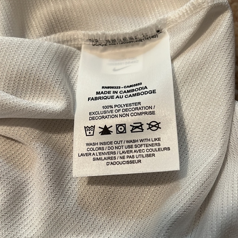 NWT Men's NikeCourt Dri-FIT Rafa Challenger Tennis Top, White, M DD8547 100 - Picture 5 of 8